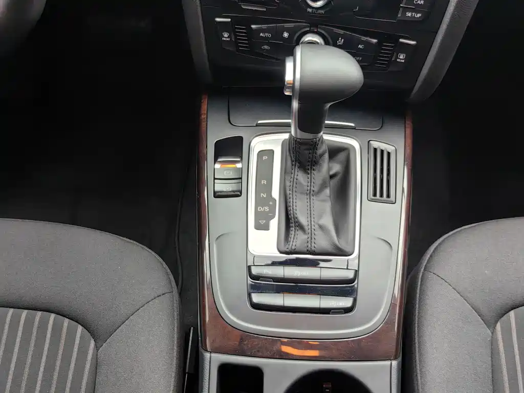Audi A4L 2013 — фото 13