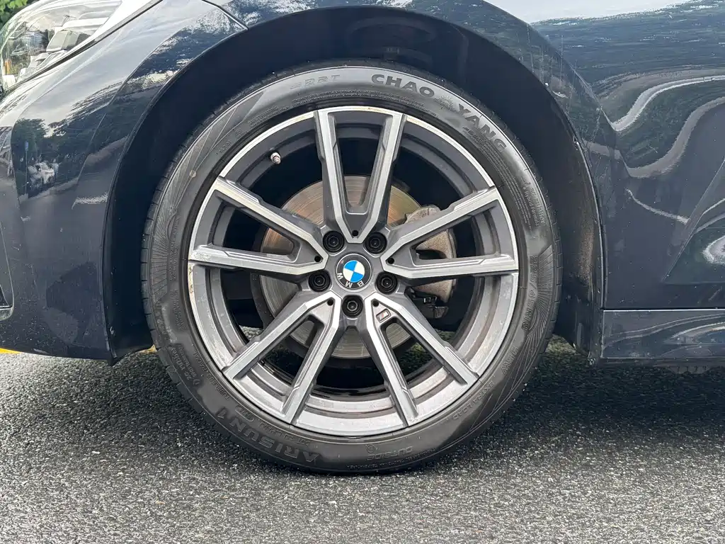 BMW 3 Series 2022 — фото 9
