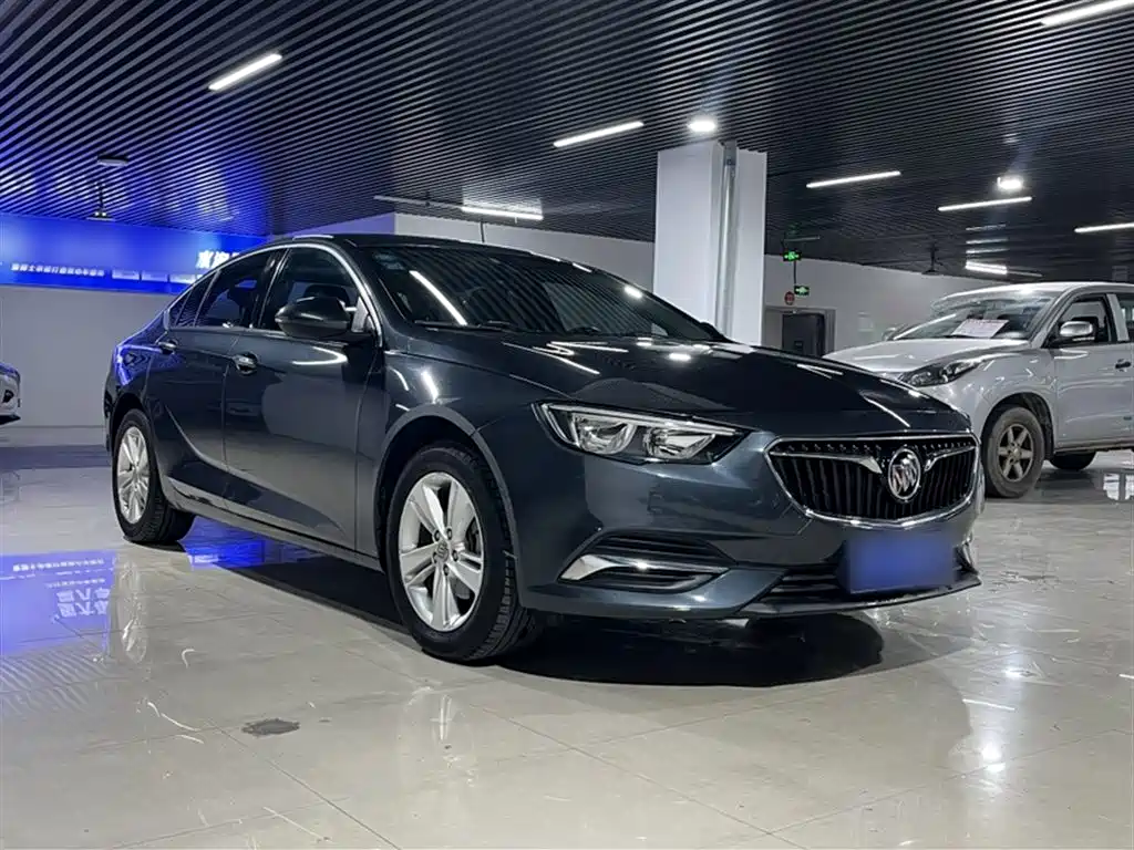 Buick Regal 2020 — фото 18