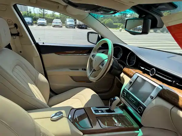 Maserati Quattroporte 2015