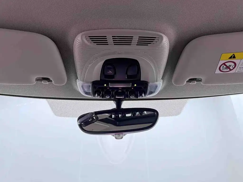 MINI Clubman 2019 — фото 21
