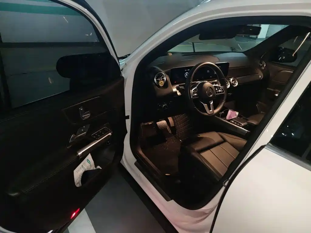 Mercedes-Benz GLB 2020 — фото 12
