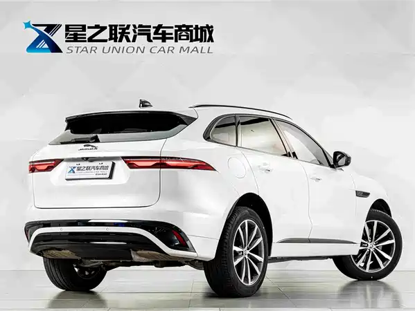 Jaguar F-PACE 2023