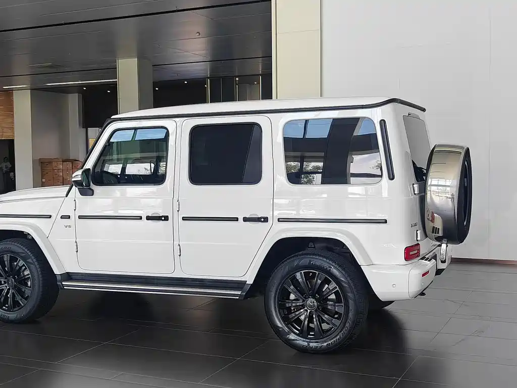 Mercedes-Benz G-Class 2022 — фото 2