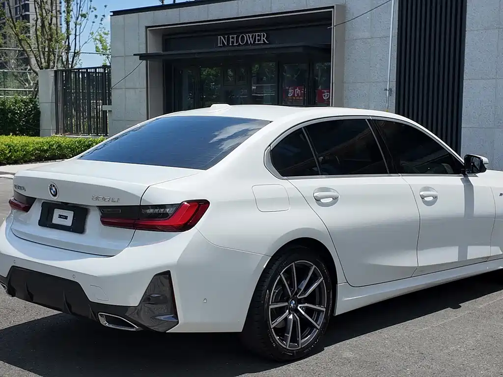 BMW 3 Series 2024
