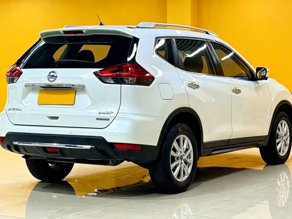 Nissan X-Trail 2020 — фото 12