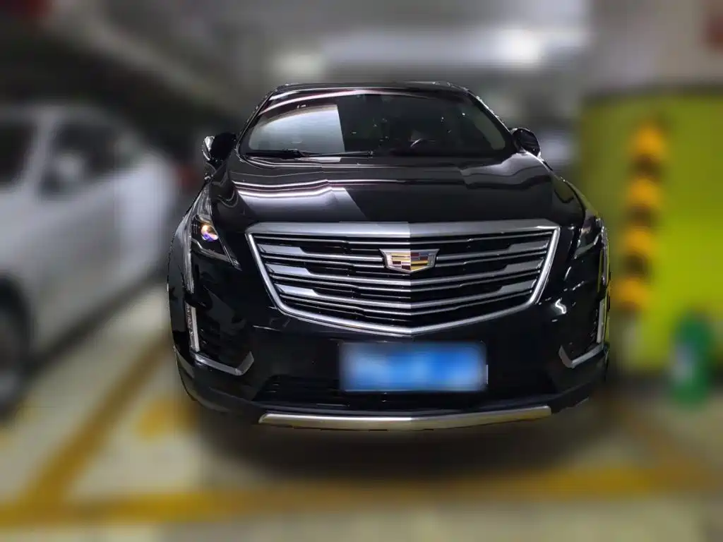 Cadillac XT5 2016 — фото 24