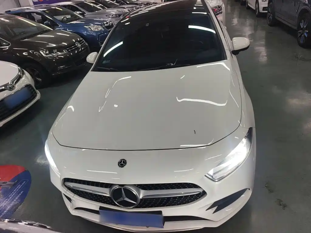 Mercedes-Benz A-Class 2020 — фото 3