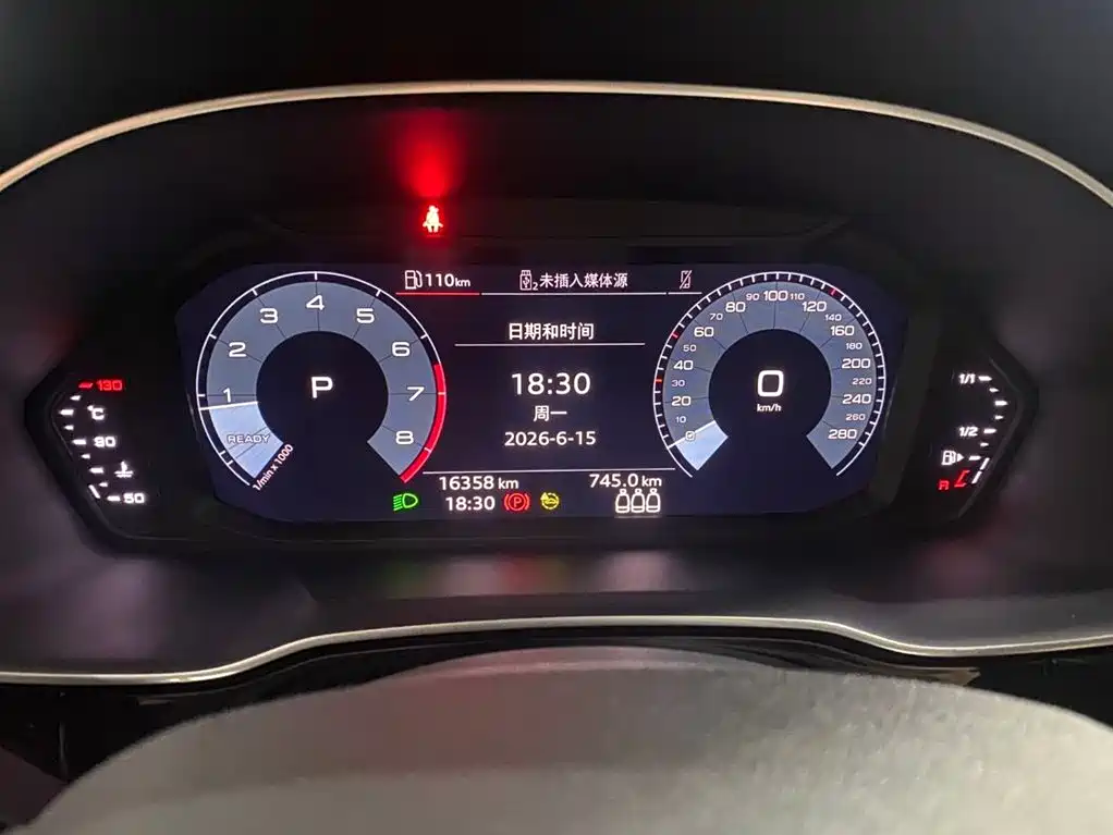 Audi Q3 2022 — фото 15