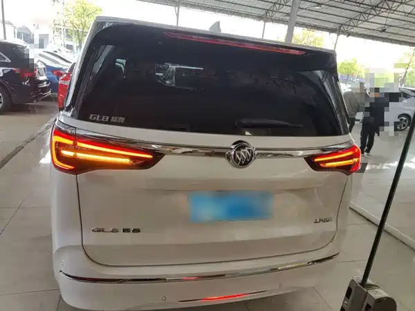 Buick GL8 2020