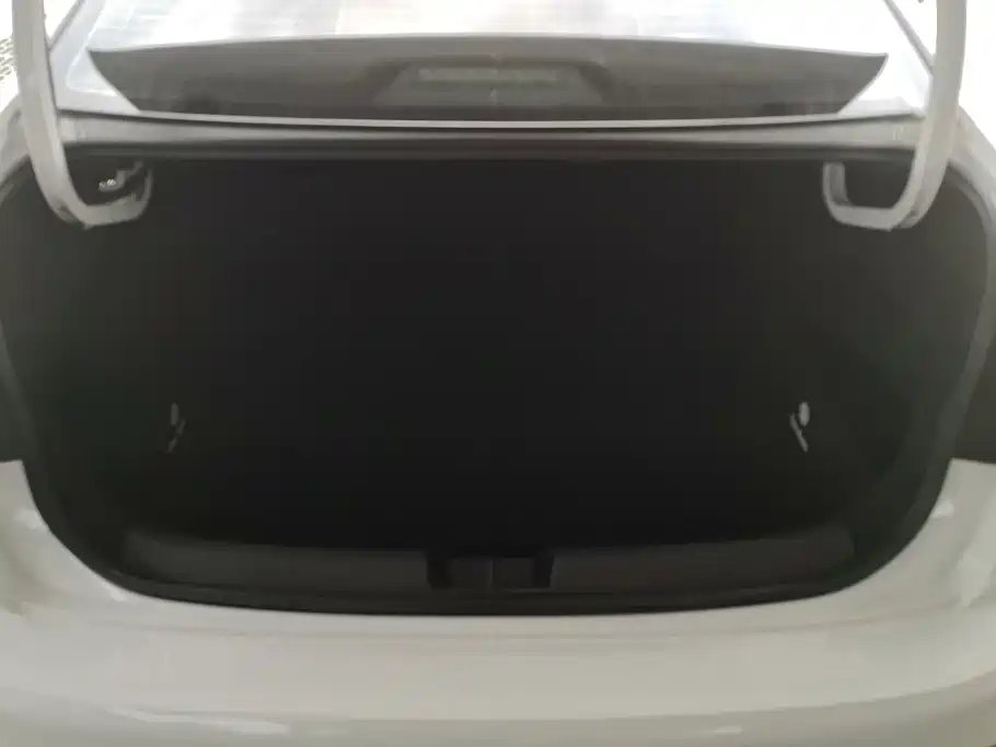 Volkswagen Sagitar 2023