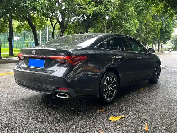 Toyota Avalon 2022