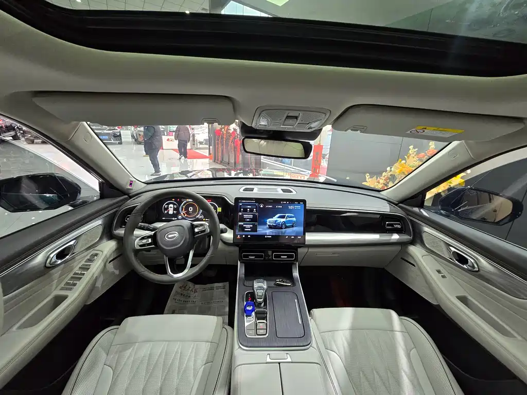 GAC Motor Trumpchi GS8 2022 — фото 10