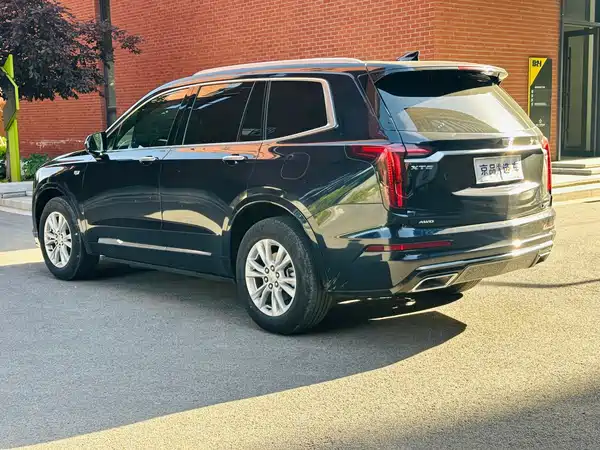 Cadillac XT6 2022
