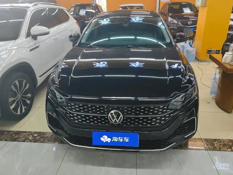 Volkswagen Passat 2022