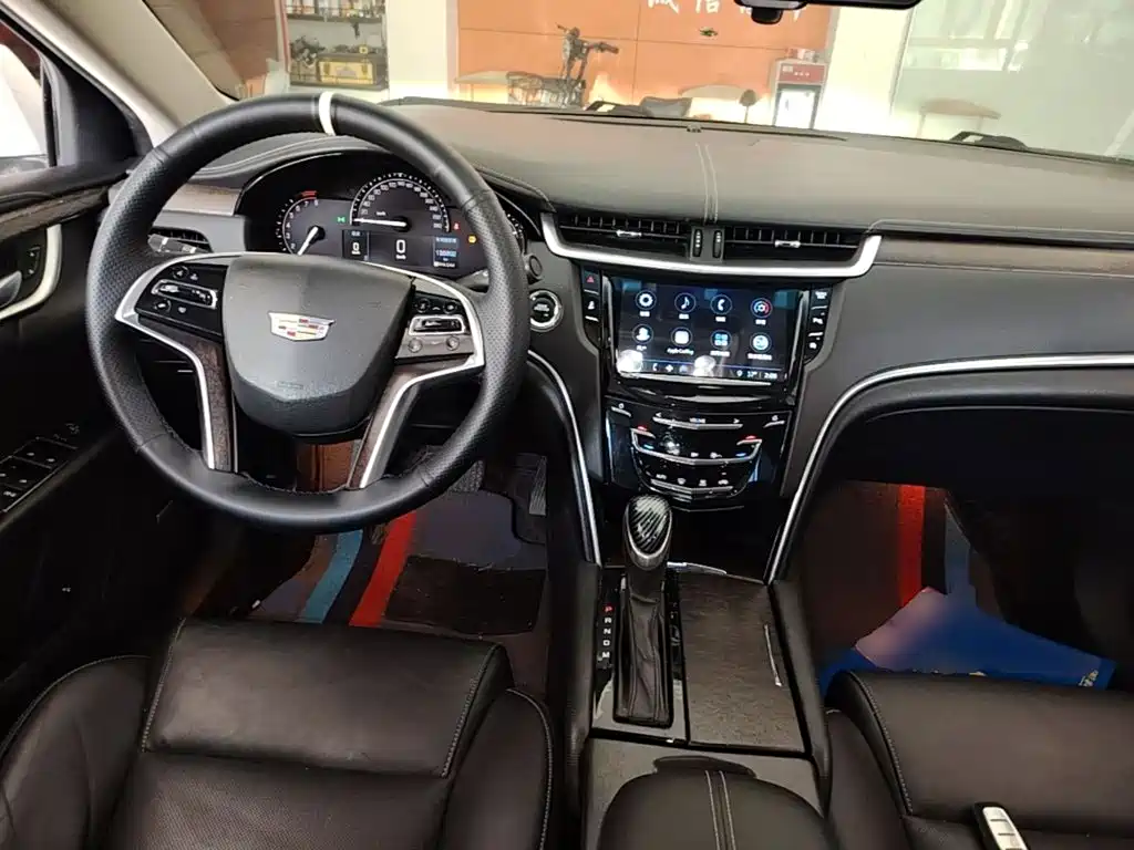 Cadillac XTS 2019 — фото 10