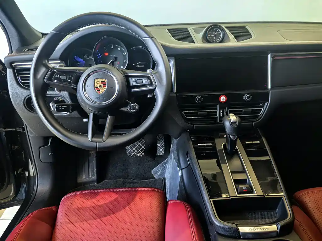 Porsche Macan 2022 — фото 8