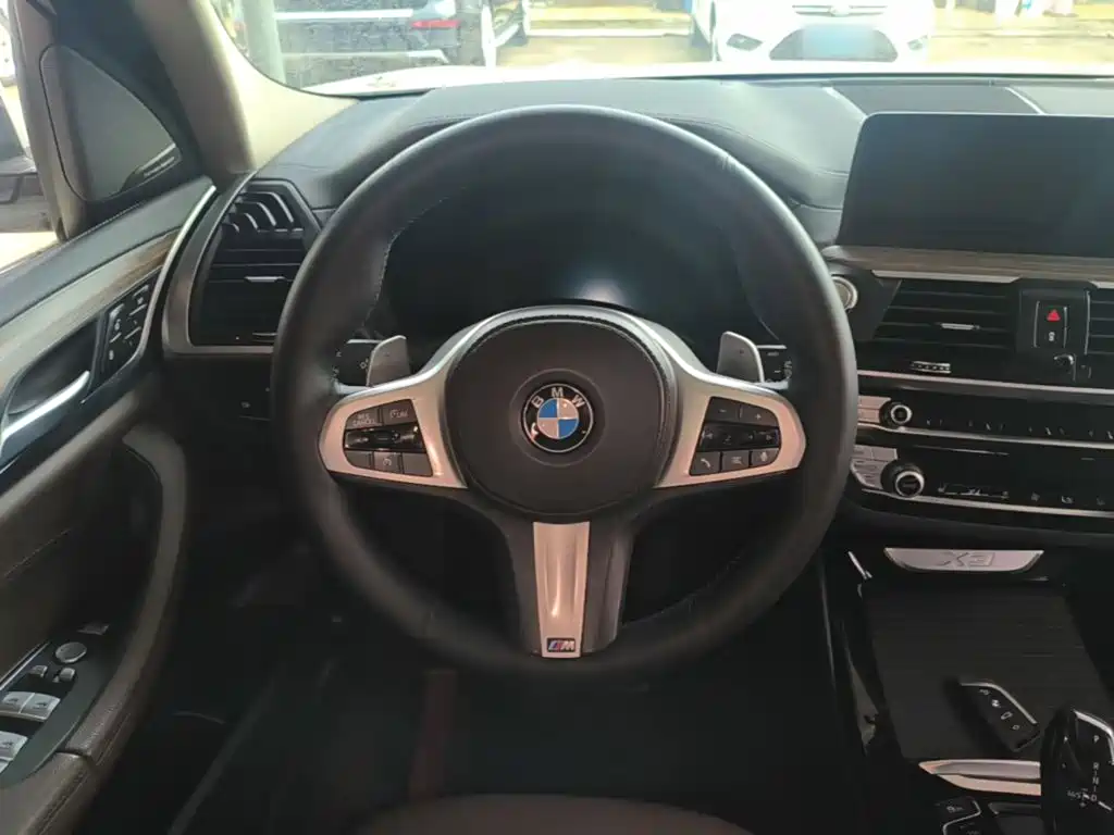 BMW X3 2021 — фото 11