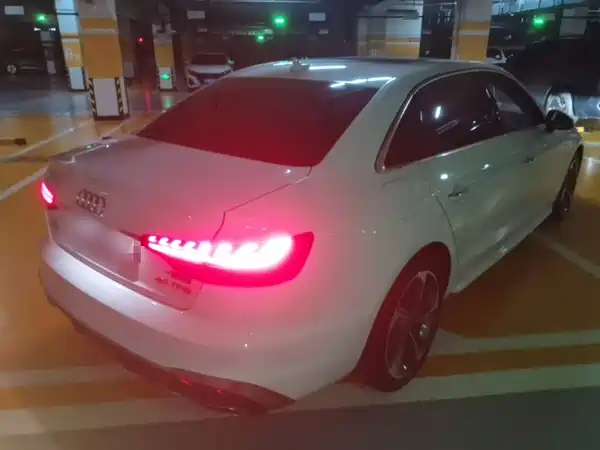 Audi A4L 2024