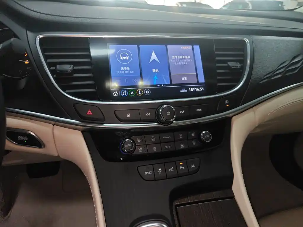 Buick LaCrosse 2022 — фото 13