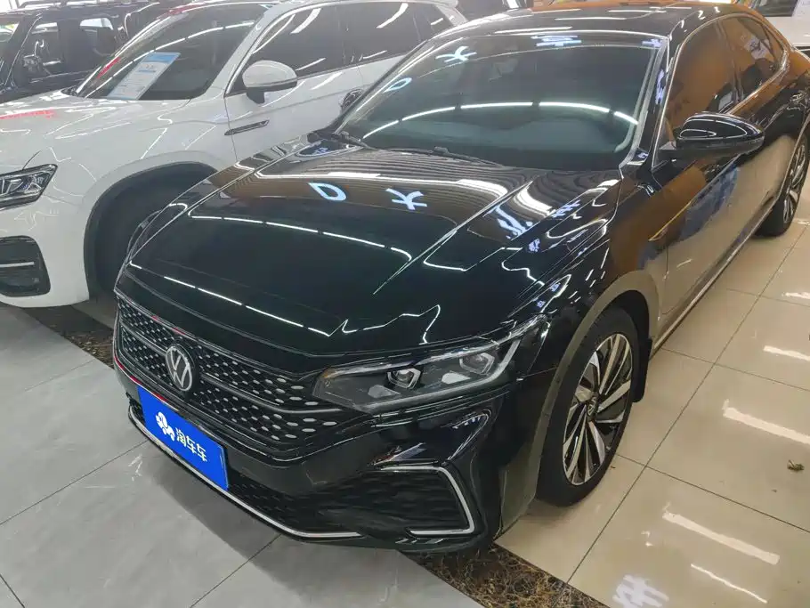 Volkswagen Passat 2022