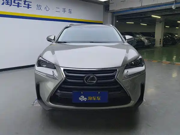 Lexus NX 2015