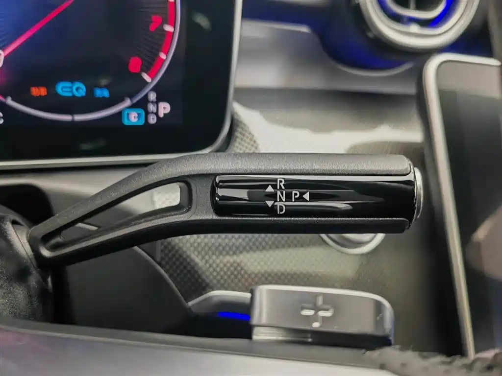 Mercedes-Benz C-Class 2022 — фото 13