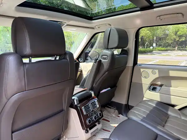 Land Rover Range Rover 2014