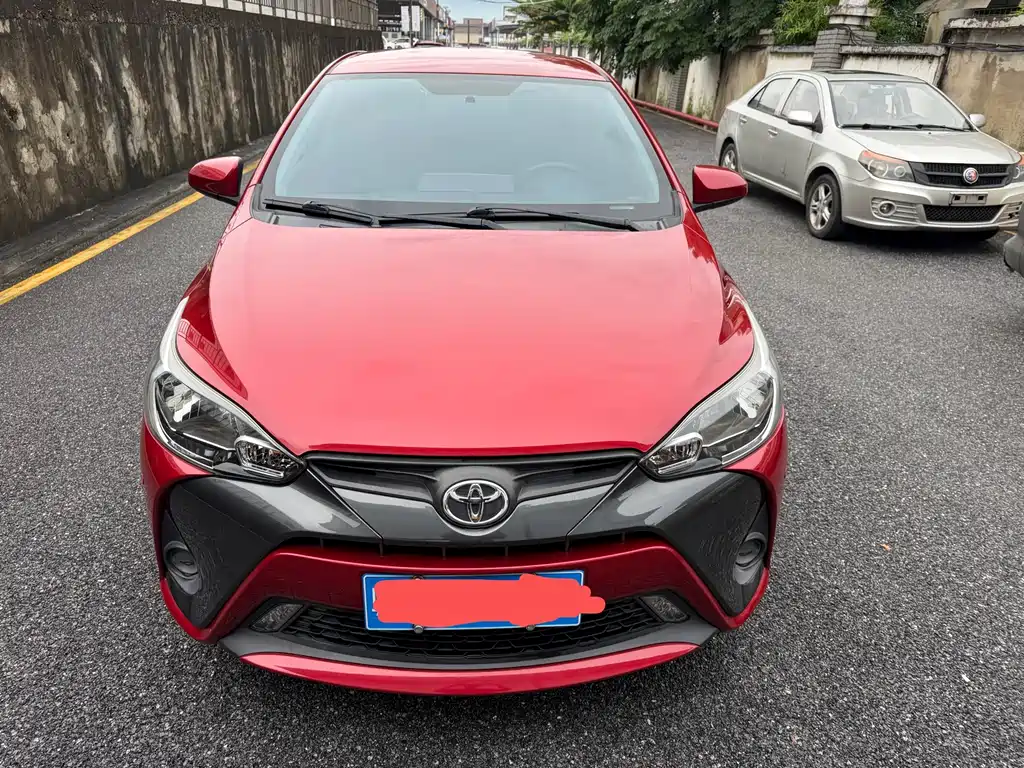 Toyota Yaris L 2019