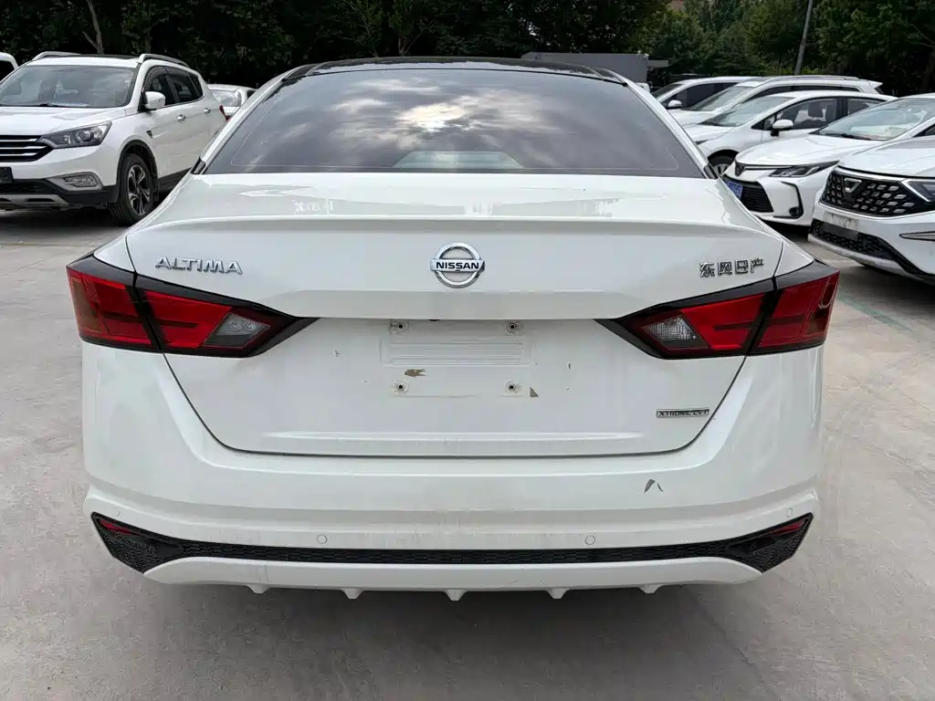 Nissan Teana 2020
