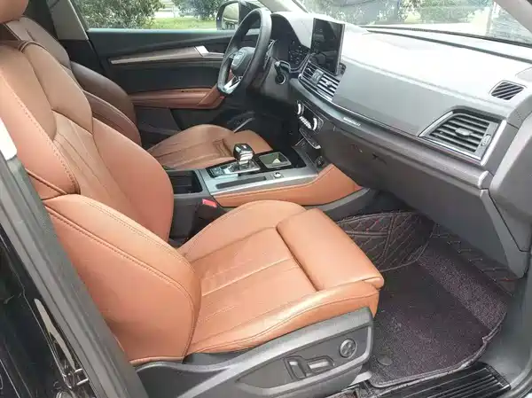 Audi Q5L 2022