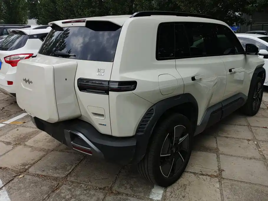 Fang Cheng Bao Titanium 3 2025