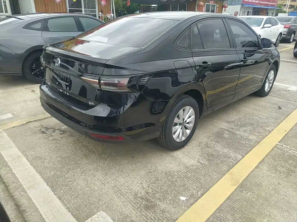 Volkswagen Lavida 2025