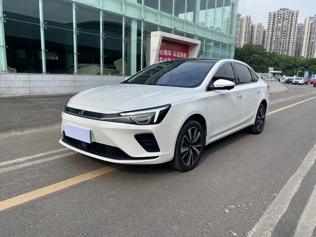 Roewe Feifan ER6 2021 — фото 1