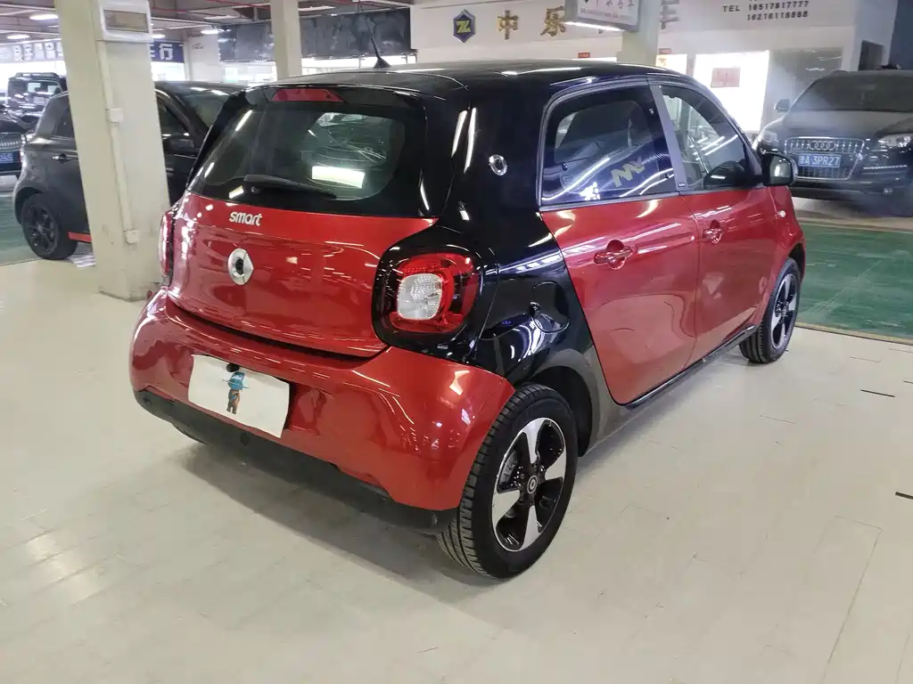 smart Forfour 2018 — фото 4