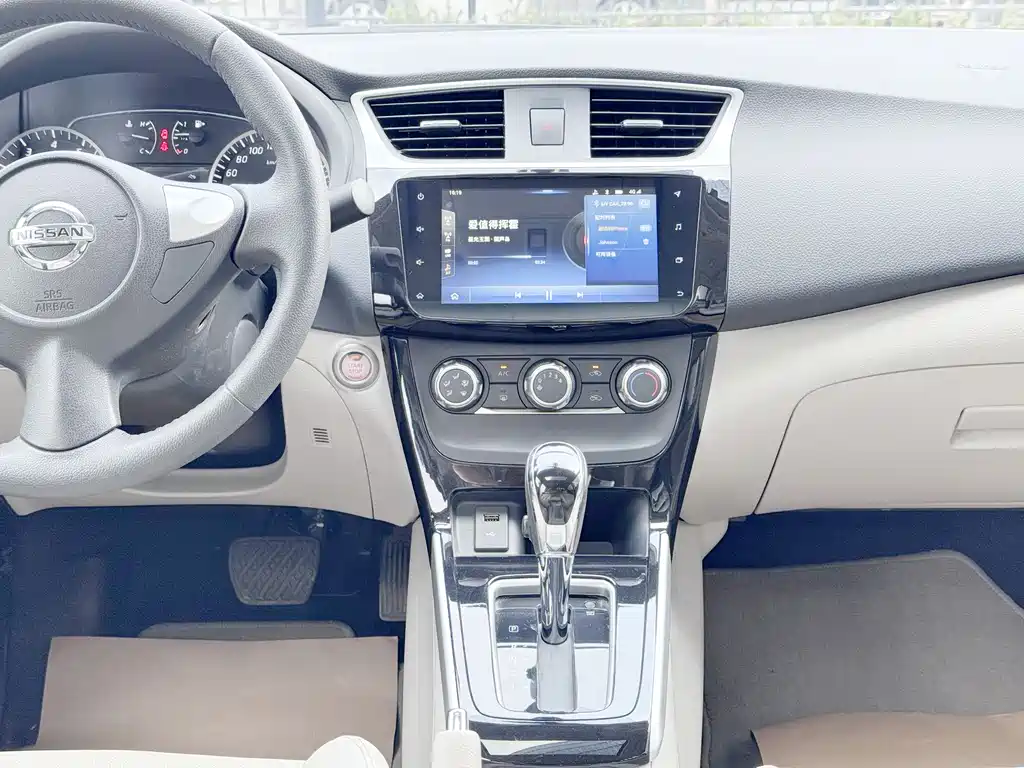 Nissan Sylphy 2019 — фото 16