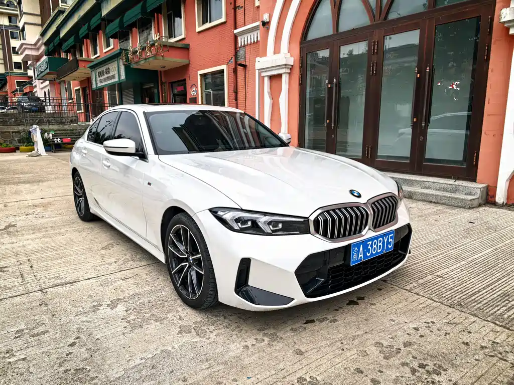 BMW 3 Series 2023
