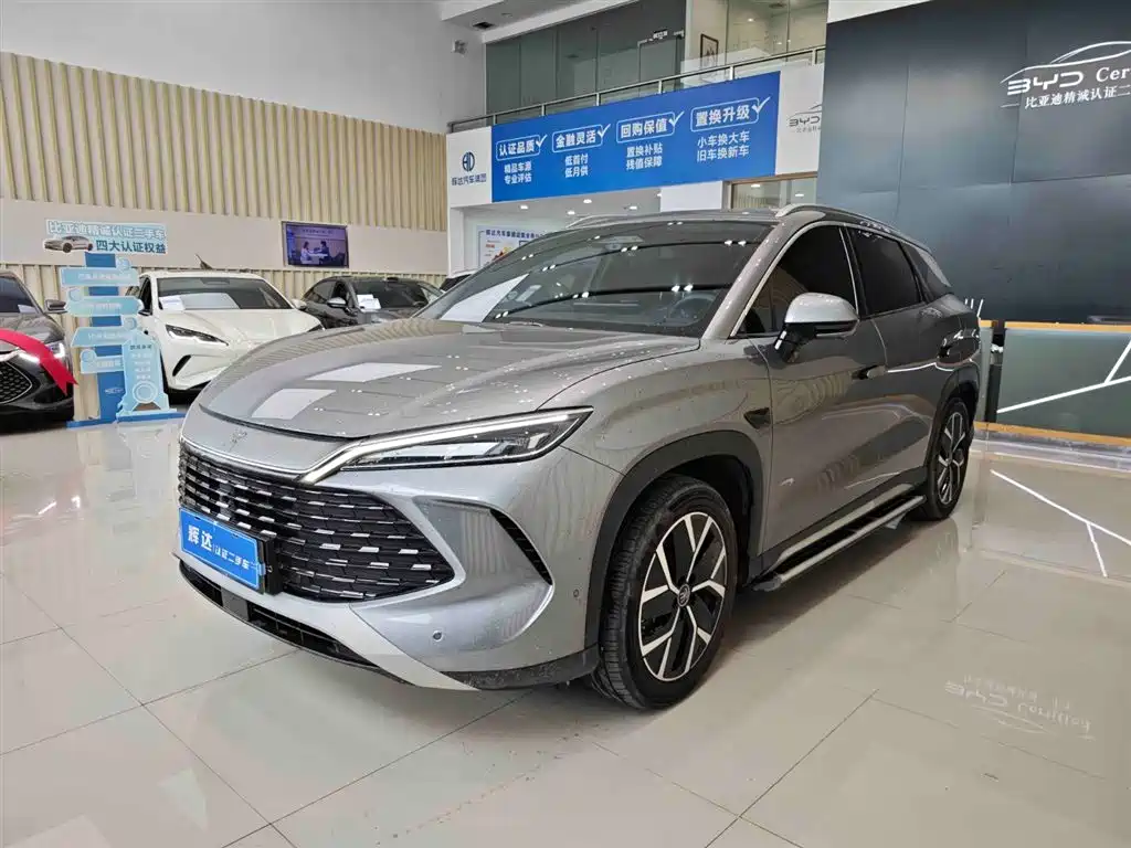 BYD L DM-i 2025 — фото 1
