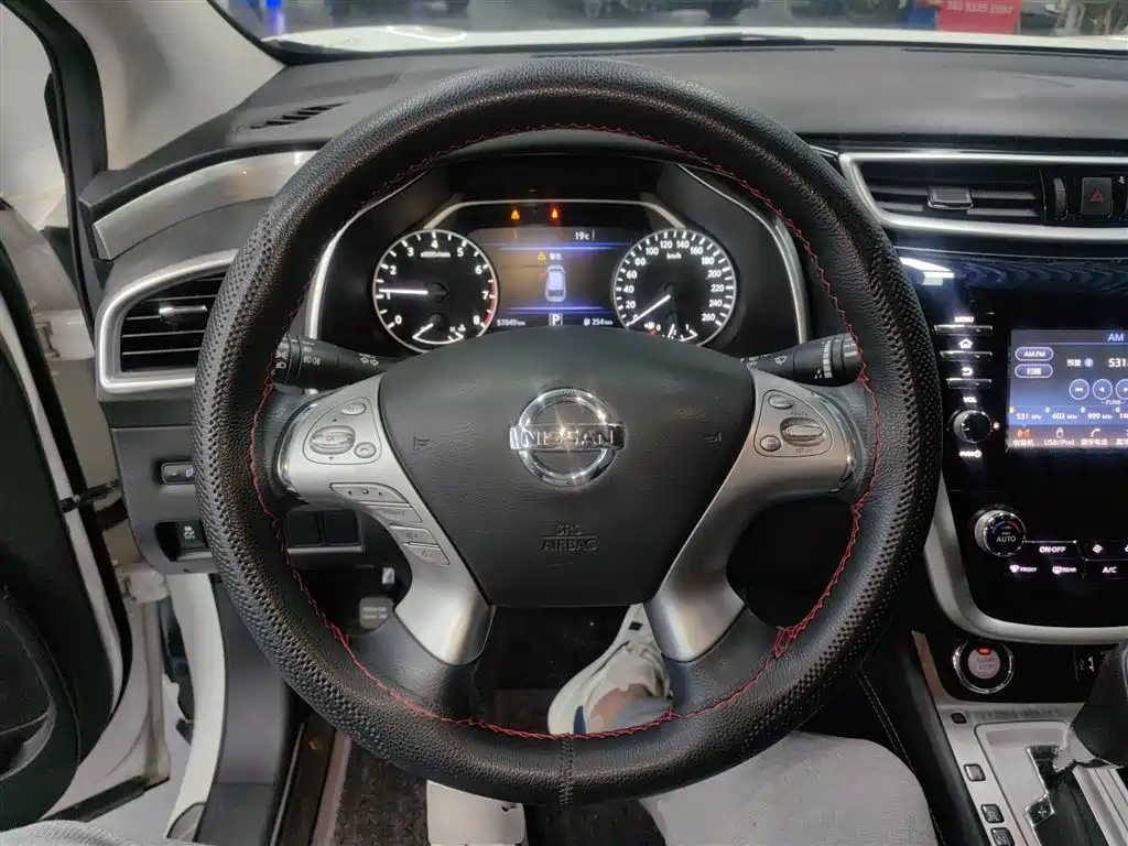 Nissan Murano 2023 — фото 11