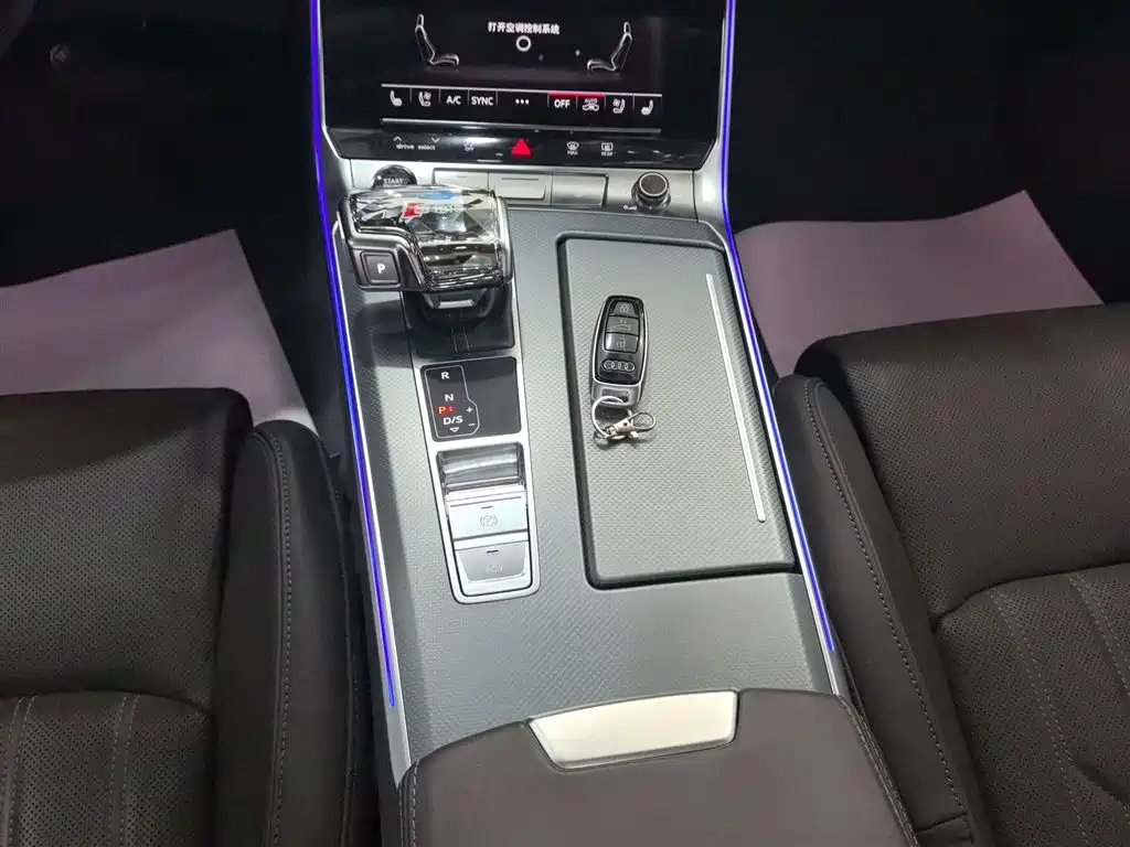 Audi A7L 2023 — фото 14