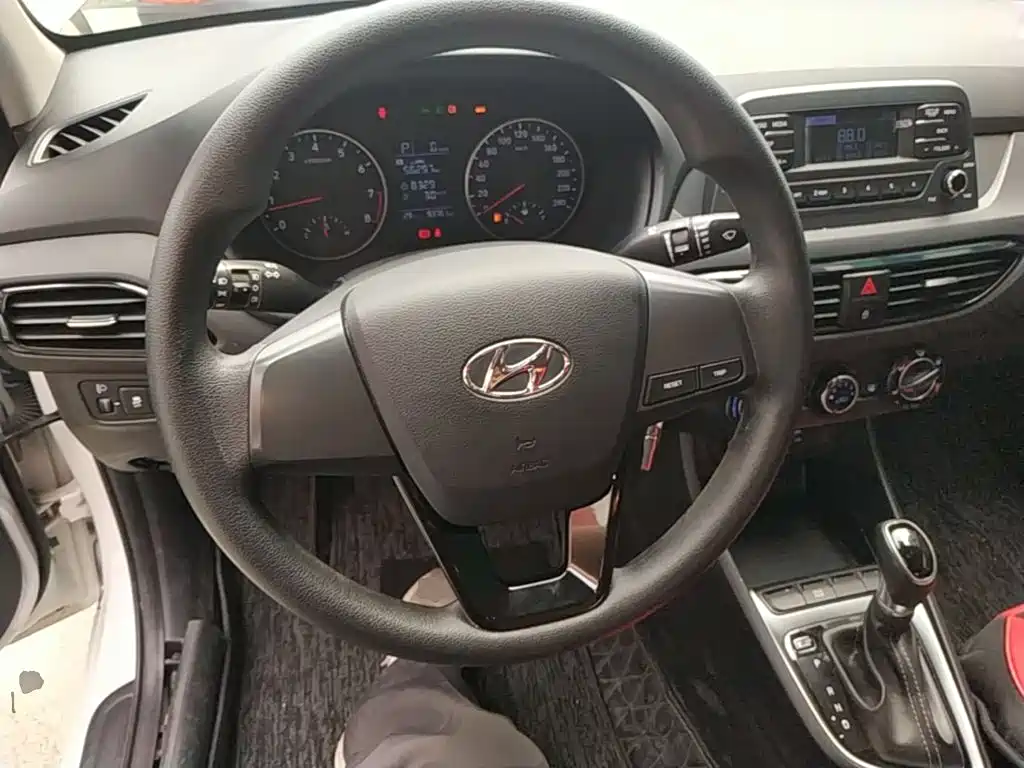 Hyundai Joyful 2018 — фото 11