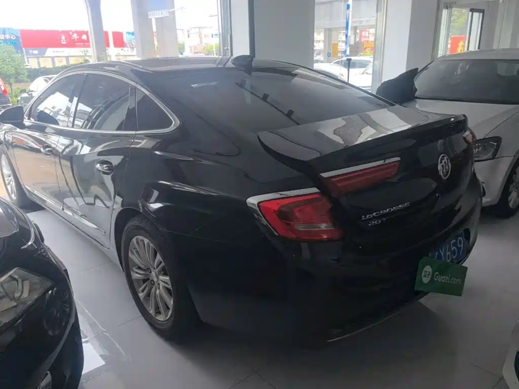 Buick LaCrosse 2019 — фото 5
