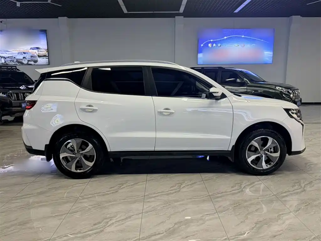 Geely Haoyue PRO 2025 — фото 10