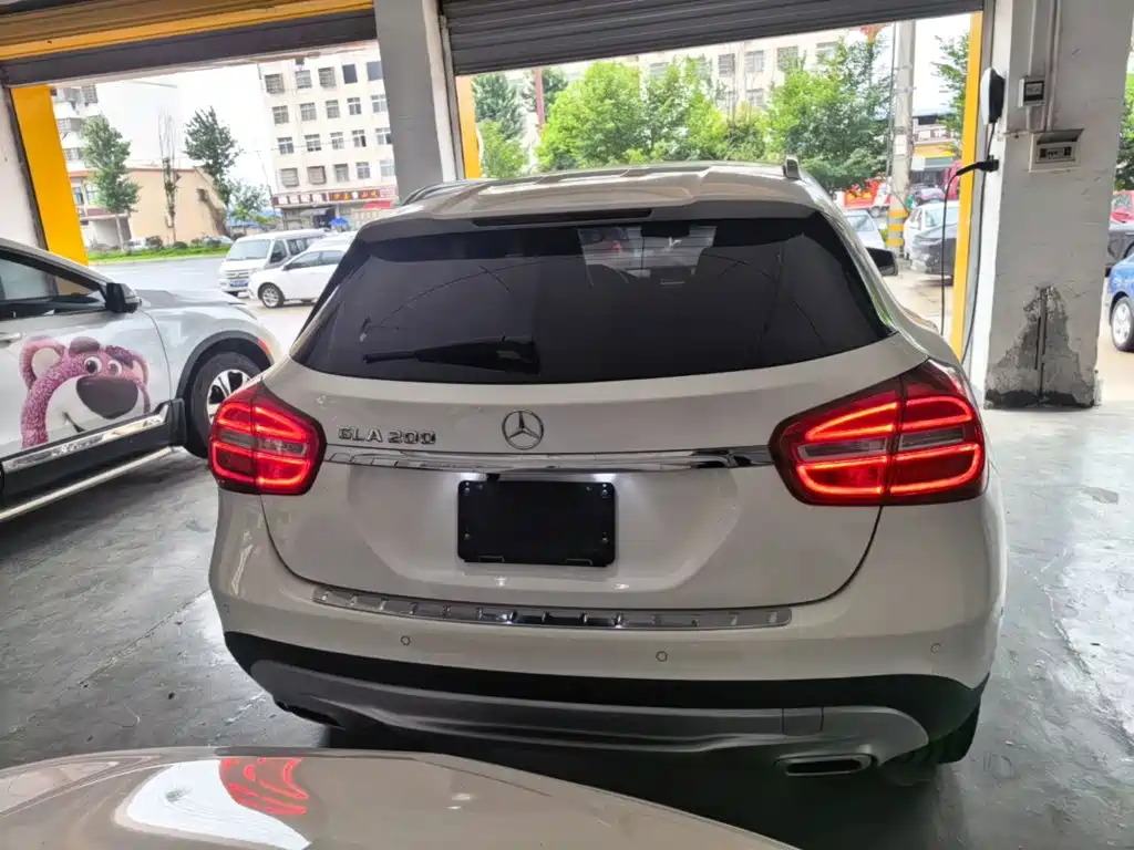 Mercedes-Benz GLA 2015