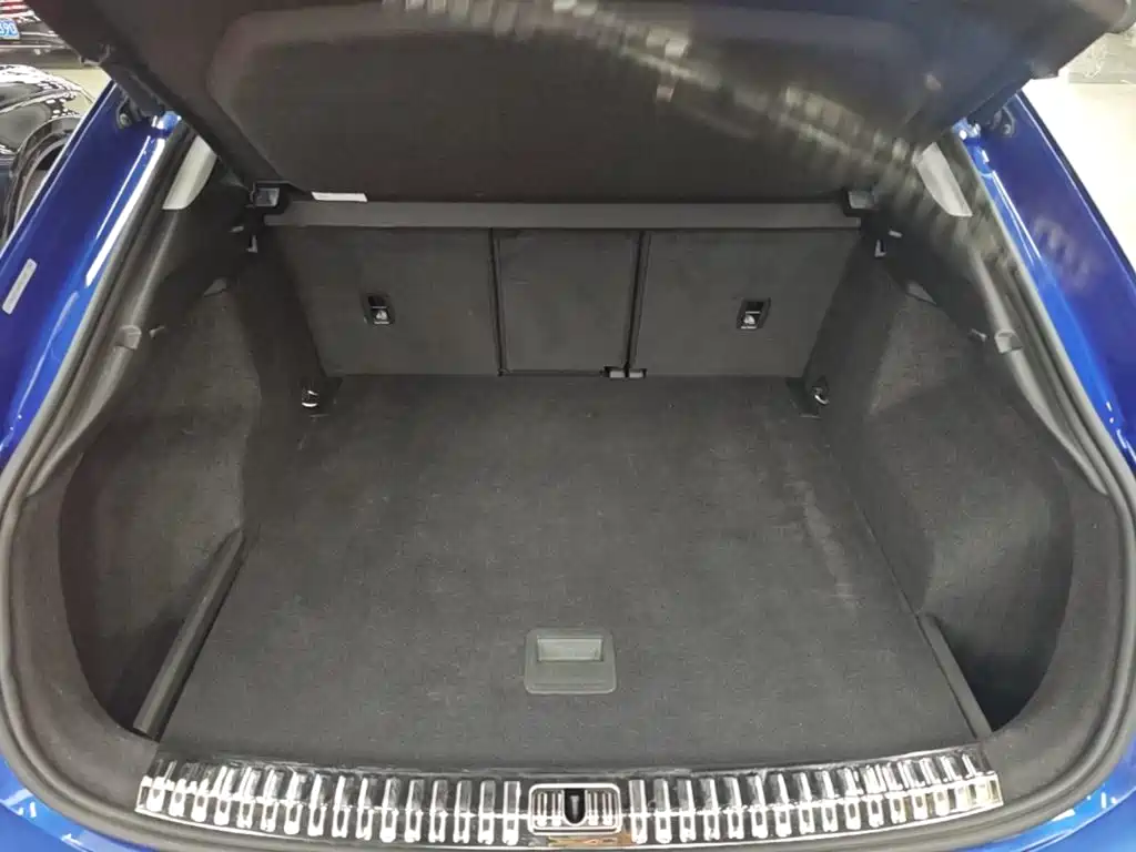 Audi Q3 Sportback 2021 — фото 19