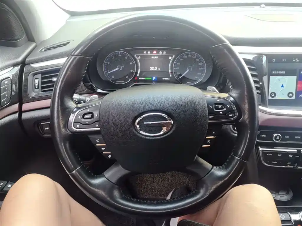 GAC Motor Trumpchi GS8 2018 — фото 11