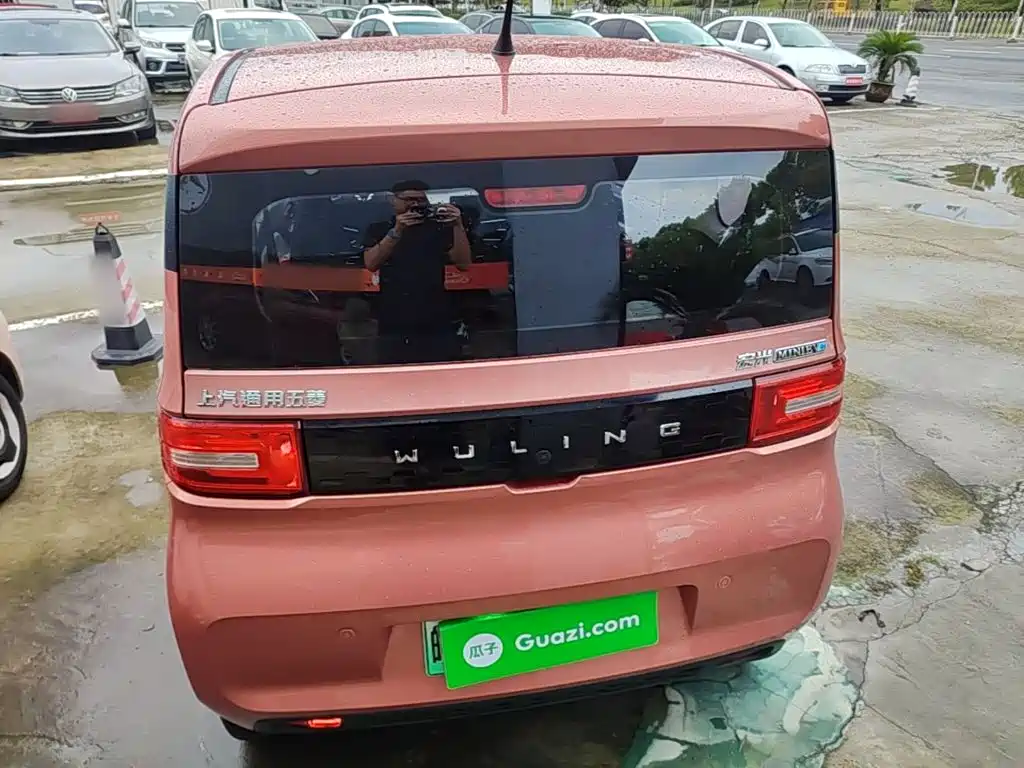 Wuling MINIEV 2020