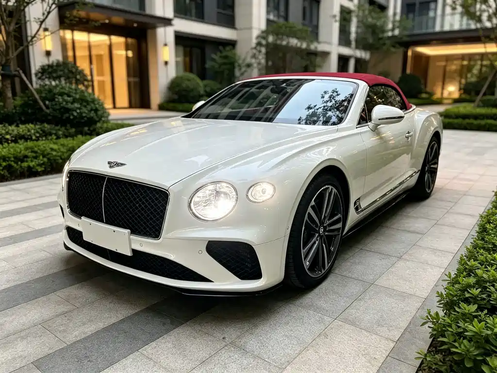 Bentley Continental 2024 — фото 1