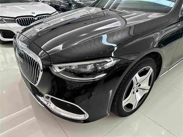 Mercedes-Benz Maybach S-Class 2023