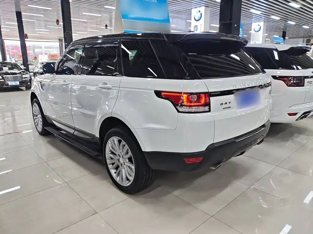 Land Rover Range Rover Sport 2015 — фото 7